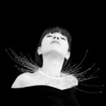 The extraordinary contemporary singer Romina Salvadori with "Bringer of Light" necklace - Photo by Giorgio Ricci